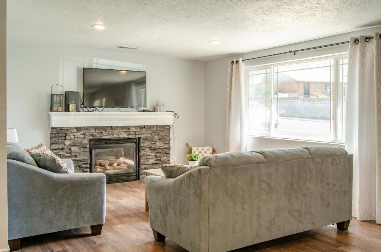 Never Stop Exploring- 3 Bedroom 2 Bath Home Of Duplex, Close To Zion, Bryce, And Brianhead Cedar City Exterior foto